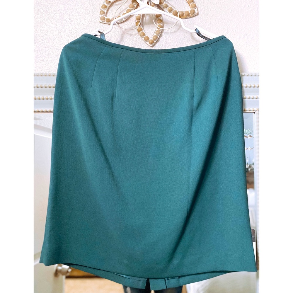 Charter Club knee length skirt